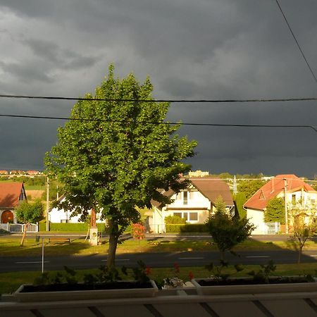 Betti Vendégház Alsópáhok Exterior foto