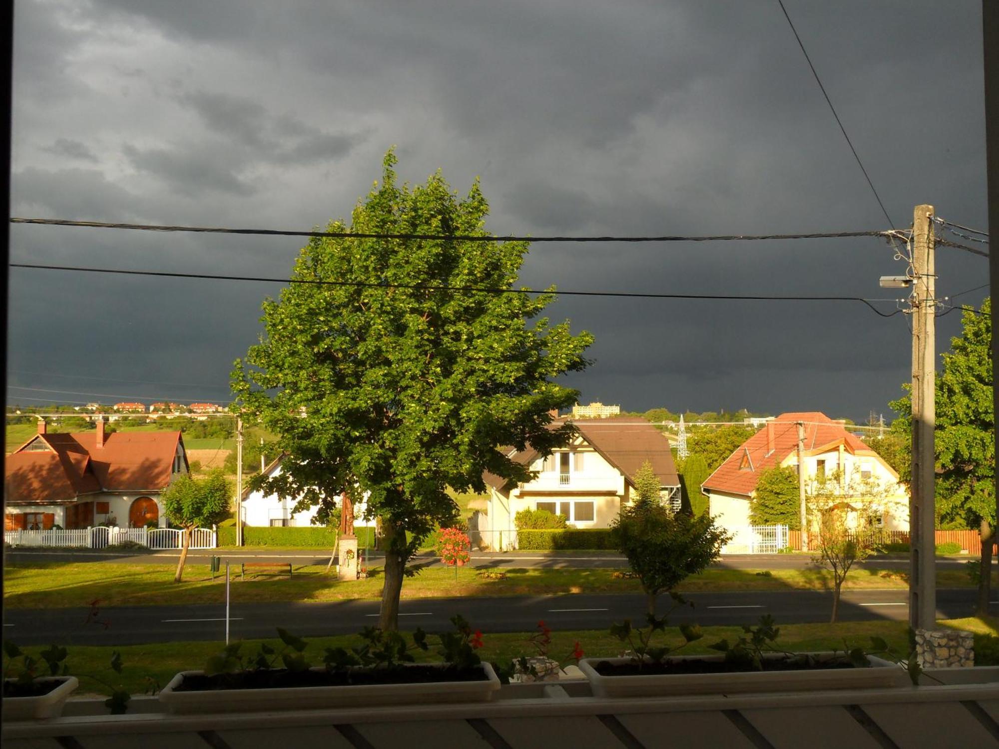 Betti Vendégház Alsópáhok Exterior foto