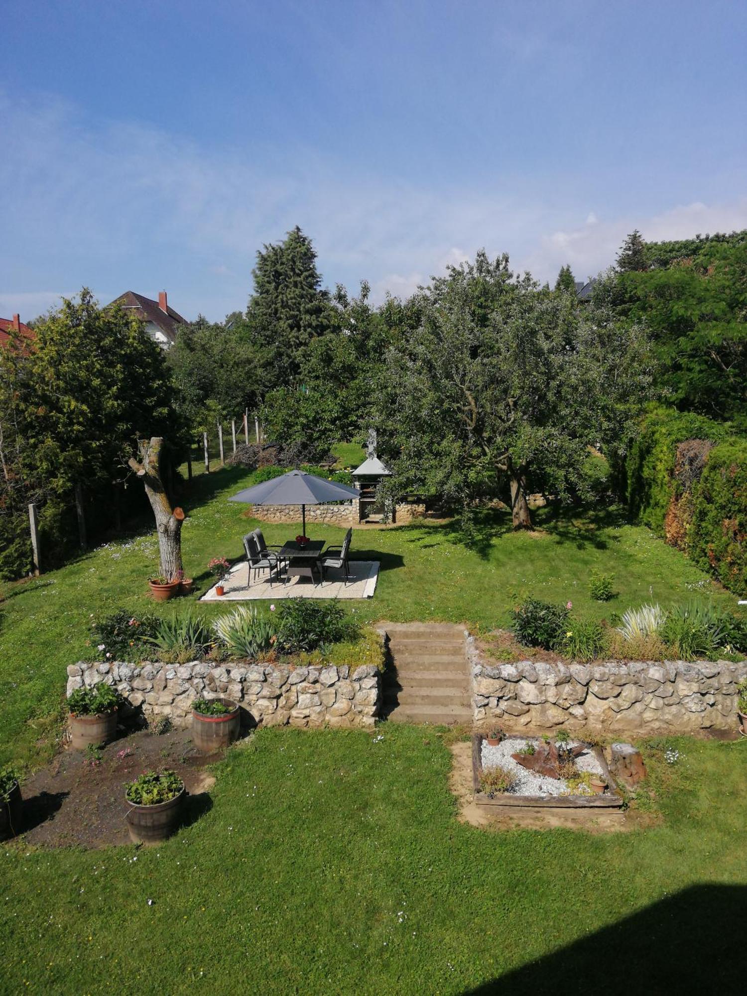 Betti Vendégház Alsópáhok Exterior foto